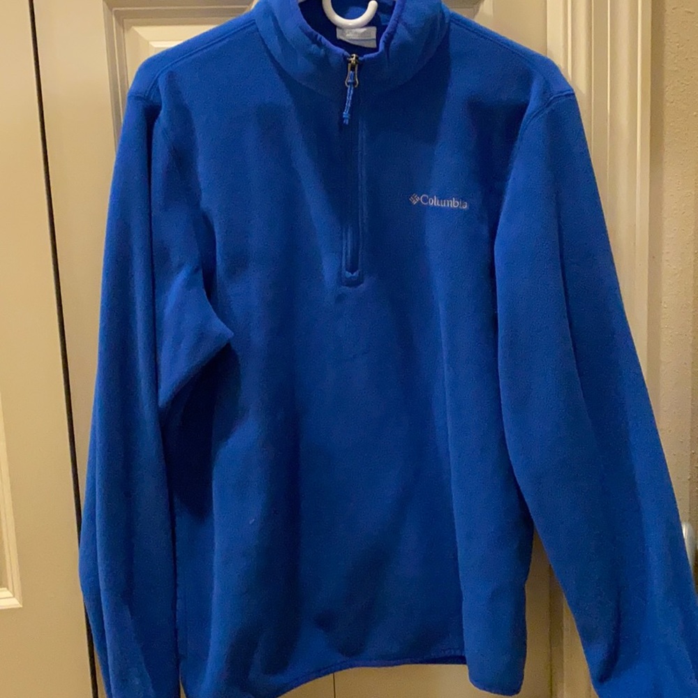 BRAND NEW 1/4 zip men’s Columbia fleece jacket in beautiful cobalt blue!!
